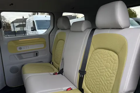 MC24CAU Volkswagen Amarok 150kW 1ST Edition Pro 77kWh 5dr Auto Thumbnail #14