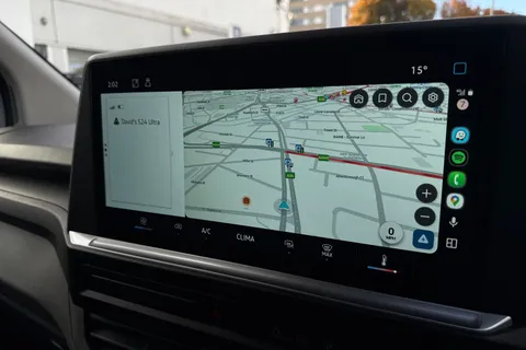 BV25SJX Volkswagen Transporter 2.0 TDI 110 Commerce Plus-All Terrain Pack Thumbnail #17