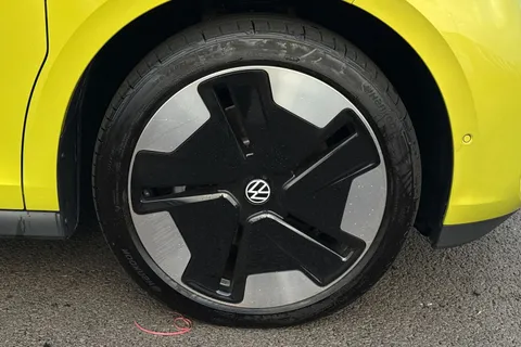 MC24CAU Volkswagen Amarok 150kW 1ST Edition Pro 77kWh 5dr Auto Thumbnail #24