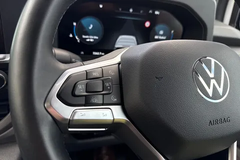 BV25SJX Volkswagen Transporter 2.0 TDI 110 Commerce Plus-All Terrain Pack Thumbnail #47