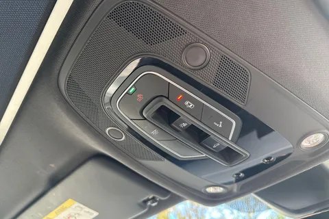 39 of 56 for Audi Q5 2.0 TDI S line S Tronic quattro Euro 6 (s/s) 5dr