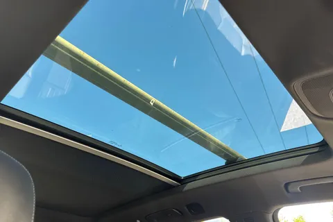 40 of 56 for Audi Q5 2.0 TDI S line S Tronic quattro Euro 6 (s/s) 5dr