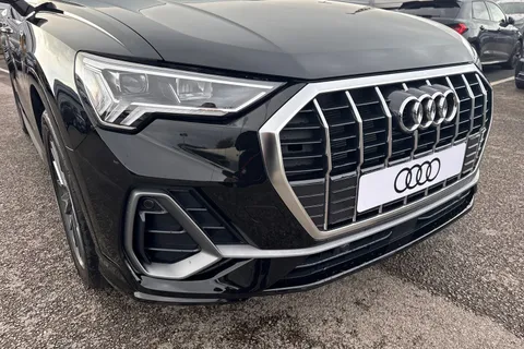 Audi Q3 1.5 TFSI CoD 35 S line S Tronic Euro 6 (s/s) 5dr Thumbnail #9