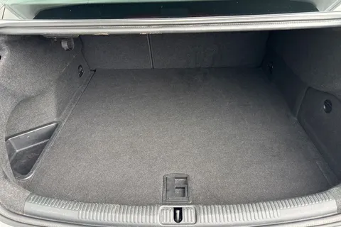 7 of 61 for Audi A3 2.0 TDI S line S Tronic quattro Euro 6 (s/s) 4dr (Nav)