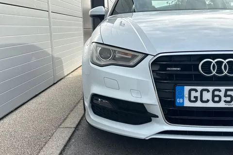 50 of 61 for Audi A3 2.0 TDI S line S Tronic quattro Euro 6 (s/s) 4dr (Nav)