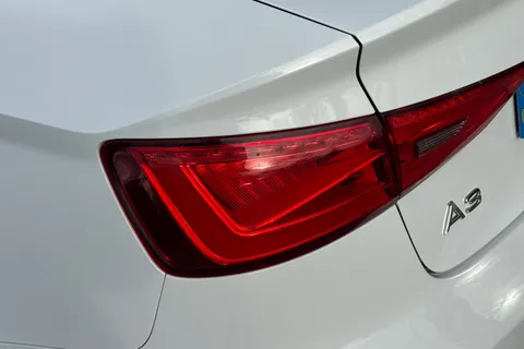 54 of 61 for Audi A3 2.0 TDI S line S Tronic quattro Euro 6 (s/s) 4dr (Nav)