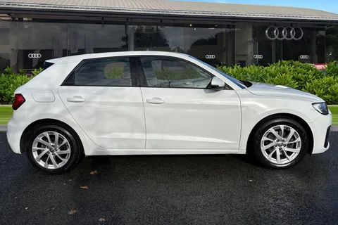 DP69LNU Audi A1 Sport 30 TFSI 116 PS 6-speed Thumbnail #4