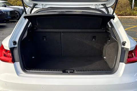 DP69LNU Audi A1 Sport 30 TFSI 116 PS 6-speed Thumbnail #7