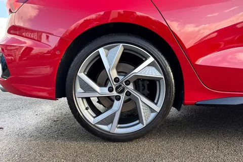 KO73NSZ Audi S3 Black Edition TFSI 310 PS S tronic Thumbnail #12