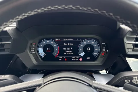 KO73NSZ Audi S3 Black Edition TFSI 310 PS S tronic Thumbnail #39