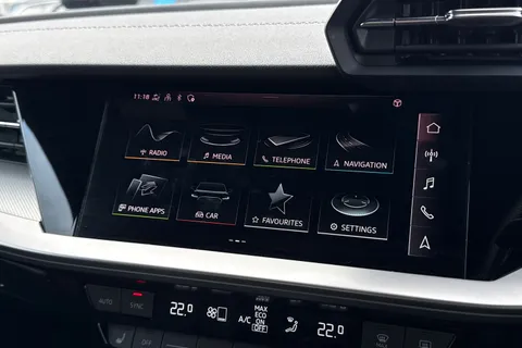 KO73NSZ Audi S3 Black Edition TFSI 310 PS S tronic Thumbnail #46