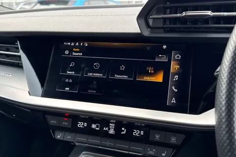 KO73NSZ Audi S3 Black Edition TFSI 310 PS S tronic Thumbnail #47