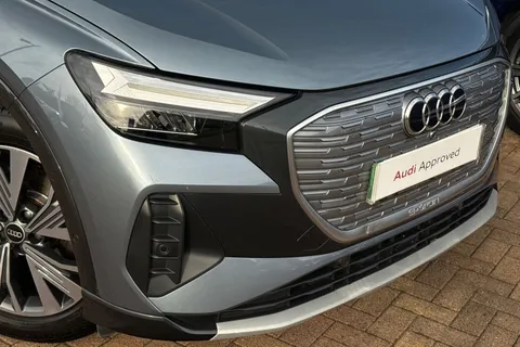 9 of 66 for Audi Q4 e-tron Q4 Sport 35 e-tron 125,00 kW