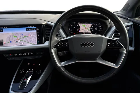 18 of 66 for Audi Q4 e-tron Q4 Sport 35 e-tron 125,00 kW