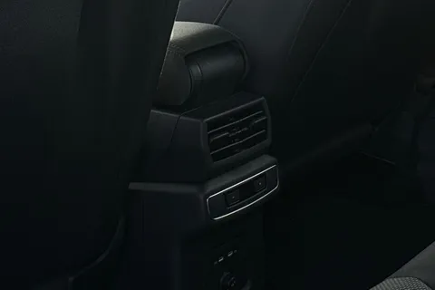 29 of 66 for Audi Q4 e-tron Q4 Sport 35 e-tron 125,00 kW