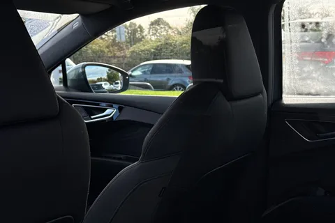 30 of 66 for Audi Q4 e-tron Q4 Sport 35 e-tron 125,00 kW