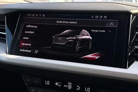 40 of 66 for Audi Q4 e-tron Q4 Sport 35 e-tron 125,00 kW