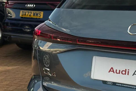 50 of 66 for Audi Q4 e-tron Q4 Sport 35 e-tron 125,00 kW