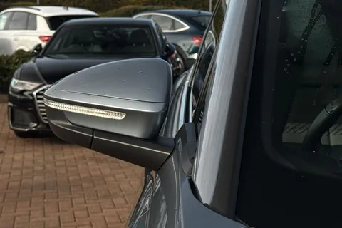 53 of 66 for Audi Q4 e-tron Q4 Sport 35 e-tron 125,00 kW