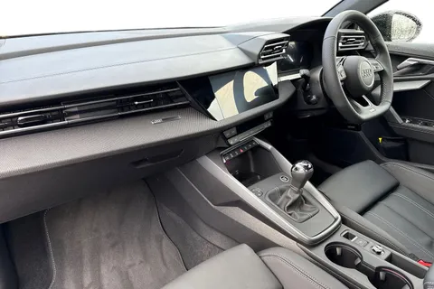  Audi A3 1.5 TFSI Black Edition Euro 6 (s/s) 4dr Thumbnail #15