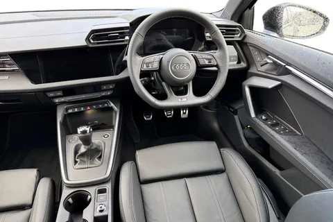  Audi A3 1.5 TFSI Black Edition Euro 6 (s/s) 4dr Thumbnail #18