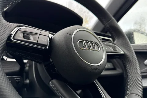  Audi A3 1.5 TFSI Black Edition Euro 6 (s/s) 4dr Thumbnail #47