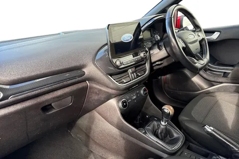 15 of 63 for Ford Fiesta 1.0T EcoBoost ST-Line Euro 6 (s/s) 3dr