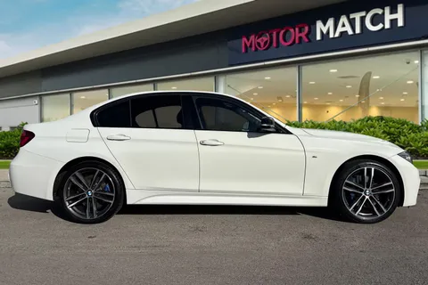 PY67JSU BMW 3 Series 2.0 320d M Sport Shadow Edition xDrive Euro 6 (s/s) 4dr Thumbnail #4