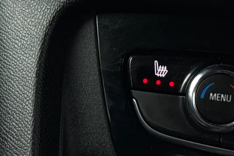 41 of 57 for VAUXHALL CORSA 1.2 Turbo Elite Nav Premium 5dr