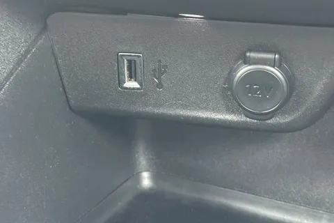 42 of 57 for VAUXHALL CORSA 1.2 Turbo Elite Nav Premium 5dr