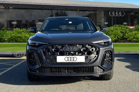  Audi Q5 2.0 TDI Edition 1 Sportback S Tronic quattro Euro 6 (s/s) 5dr Thumbnail #6