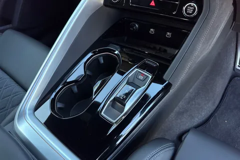  Audi Q5 2.0 TDI Edition 1 Sportback S Tronic quattro Euro 6 (s/s) 5dr Thumbnail #20