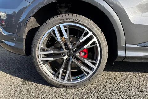 Audi Q5 2.0 TDI Edition 1 Sportback S Tronic quattro Euro 6 (s/s) 5dr Thumbnail #23