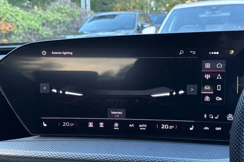  Audi Q5 2.0 TDI Edition 1 Sportback S Tronic quattro Euro 6 (s/s) 5dr Thumbnail #34