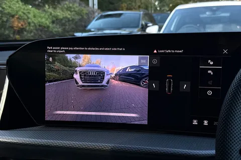  Audi Q5 2.0 TDI Edition 1 Sportback S Tronic quattro Euro 6 (s/s) 5dr Thumbnail #35