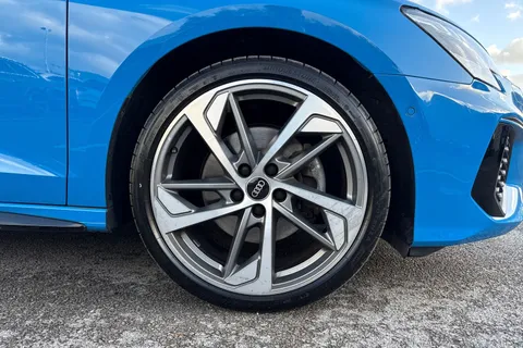 PJ22LXZ Audi A3 Edition 1 40 TDI quattro 200 PS S tronic Thumbnail #10