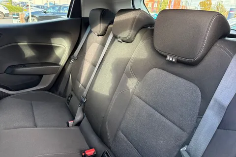 BU71YMZ Renault Clio 1.0 TCe Iconic Euro 6 (s/s) 5dr Thumbnail #20