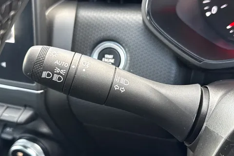 BU71YMZ Renault Clio 1.0 TCe Iconic Euro 6 (s/s) 5dr Thumbnail #41