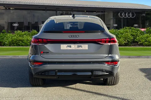 Audi Sq6 E-Tron 100kWh S Edition 1 Sportback Auto quattro 5dr Thumbnail #5
