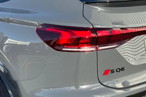 Audi Sq6 E-Tron 100kWh S Edition 1 Sportback Auto quattro 5dr Thumbnail #8