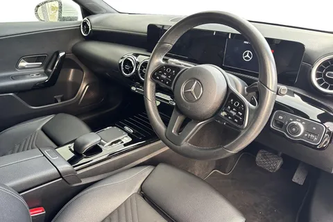 HJ69EUM Mercedes-Benz A Class 1.5 A180d SE 7G-DCT Euro 6 (s/s) 5dr Thumbnail #8