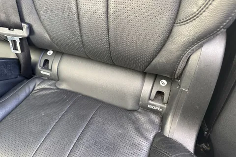 DU68YWR Land Rover Discovery Sport 2.0 TD4 Landmark Auto 4WD Euro 6 (s/s) 5dr Thumbnail #35