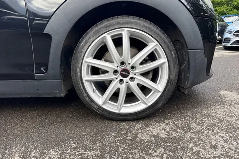 7 of 52 for MINI CLUBMAN 1.5 Cooper Sport 6dr