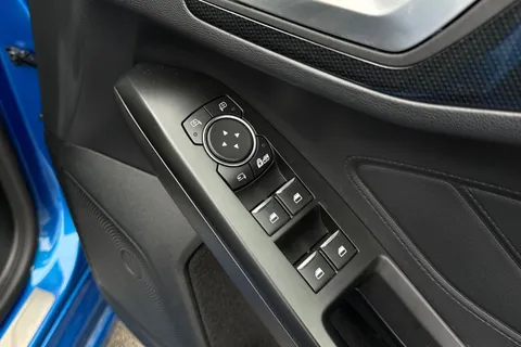 BX21ZBG Ford Focus 1.0T EcoBoost MHEV ST-Line X Edition Euro 6 (s/s) 5dr Thumbnail #19