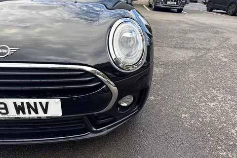 17 of 52 for MINI CLUBMAN 1.5 Cooper Sport 6dr