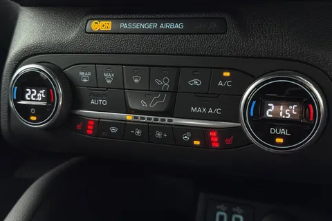 BX21ZBG Ford Focus 1.0T EcoBoost MHEV ST-Line X Edition Euro 6 (s/s) 5dr Thumbnail #20