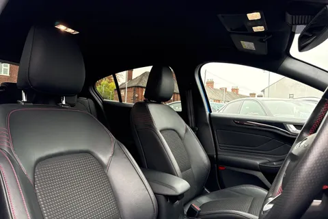 BX21ZBG Ford Focus 1.0T EcoBoost MHEV ST-Line X Edition Euro 6 (s/s) 5dr Thumbnail #22