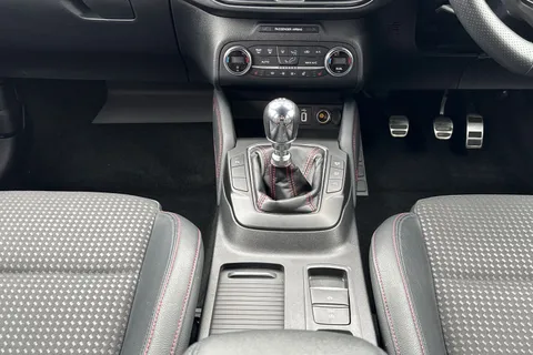 BX21ZBG Ford Focus 1.0T EcoBoost MHEV ST-Line X Edition Euro 6 (s/s) 5dr Thumbnail #34