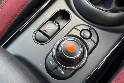 44 of 52 for MINI CLUBMAN 1.5 Cooper Sport 6dr