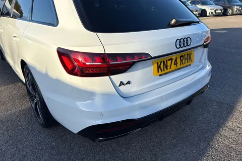 KN74RHK Audi A4 Avant Avant Black Edition 35 TDI  163 PS S tronic Thumbnail #9